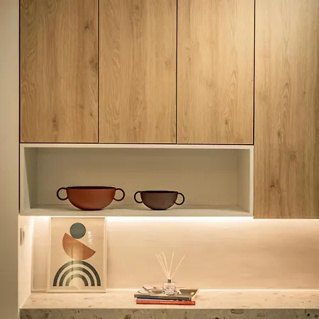 The Glass House Apartment